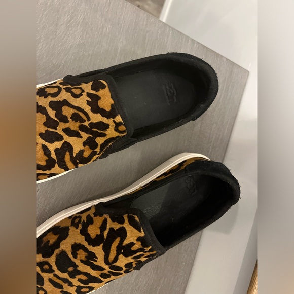 UGG Cahlvan Panther Calf Hair Sneaker - Picture 3 of 6